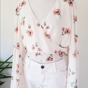 NWT, June&Hudson/Nordstrom White Floral Crop